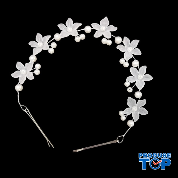 Bentita, coronita par mireasa decorata flori cu perle albe elemente translucide BPM08 Bentita, coronita par mireasa decorata flori cu perle albe elemente translucide BPM08