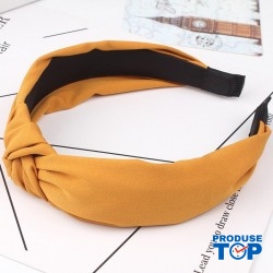 Bentita, coronita par galbena din material textil cu nod decorativ  BP05