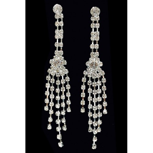 Cercei eleganti lungi argintii cu strasuri CW41