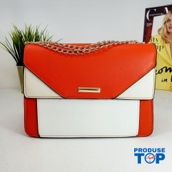 Geanta fashion din piele eco corail cu bareta din lant auriu  ACGD091