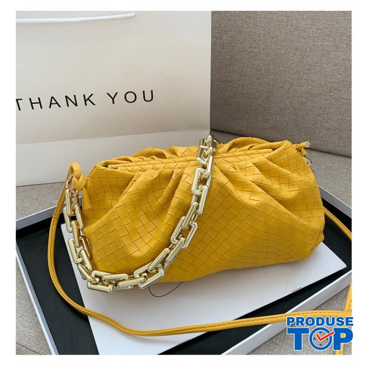 Geanta galbena fashion din piele eco bareta din lant gros Trendy ACGD212 Geanta galbena fashion din piele eco bareta din lant gros Trendy ACGD212
