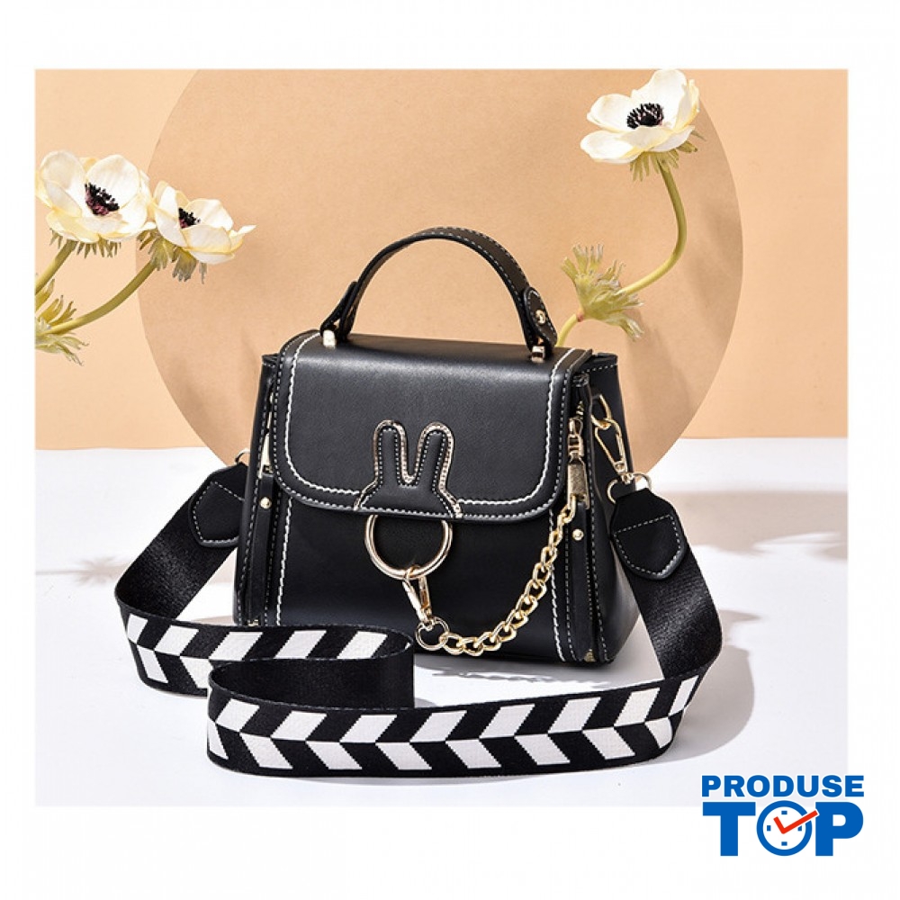Geanta din piele eco neagra cu 2 barete Bunny Ears ACGD223 Geanta din piele eco neagra cu 2 barete Bunny Ears ACGD223
