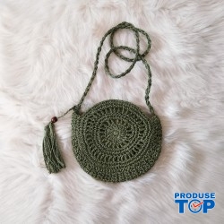 Geanta de dama rotunda verde impletita din paie de vara cu  bareta cu ciucurei ACGD362