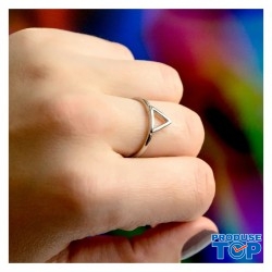 Inel dama din material inoxidabil cu forma triunghiulara INL006