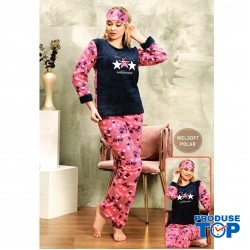 Pijama Rosie Cocolino groasa din material pufos din trei piese cu pantaloni lungi si masca somn cu inimioare PJD038