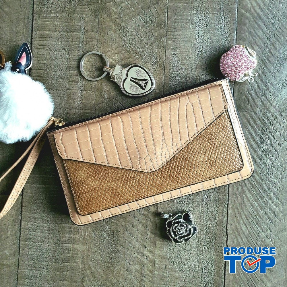 Portofel elegant tip clutch piersica cu buzunar exterior din piele ecologica acpt010 Portofel elegant tip clutch piersica cu buzunar exterior din piele ecologica acpt010