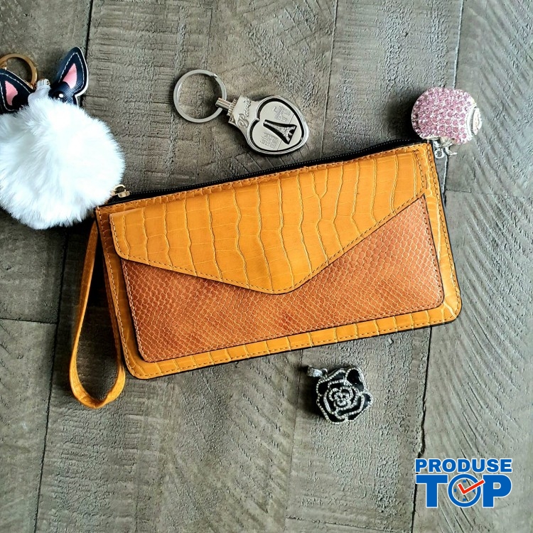 Portofel elegant tip clutch galben cu buzunar exterior din piele ecologica acpt010 Portofel elegant tip clutch galben cu buzunar exterior din piele ecologica acpt010