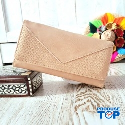 Portofel elegant bej din piele ecologica cu inchidere magnetica ACPT023