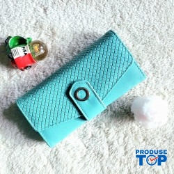 Portofel dama verde din piele ecologica inchidere cu capsa si design romburi ACPT024