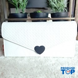 Portofel elegant alb din piele ecologica inchidere cu capsa magnetica ACPT026