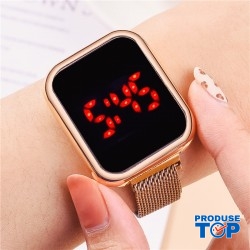 Ceas Electronic Fashion LED Auriu cu touch screen si bratara magnetica CDQZ065