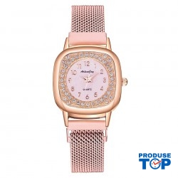 Ceas Dama Elegant Roz cu strasuri cadran patrat  bratara magnetica QUARTZ CDQZ138