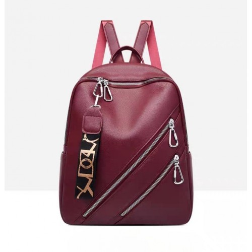 Rucsac dama fashion rosu din piele ecologica cu breloc ACRD369