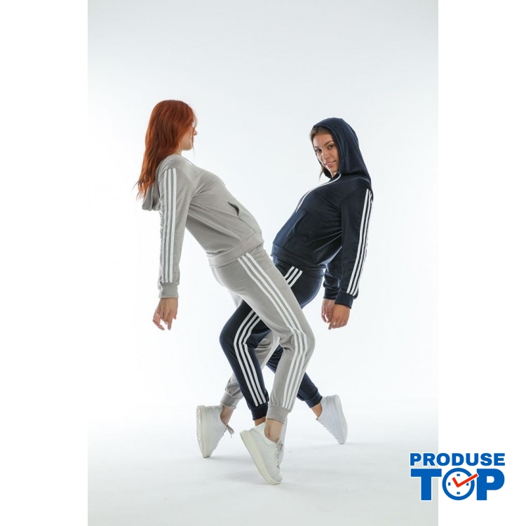 trening Dama Catifea gri sport compus din bluza si pantaloni de trening cu talie inalta si bluza cu gluga TND039