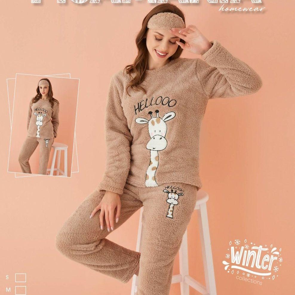 Pijama Cocolino Dama Capucino cu Imprimeu Girafa si Masca Somn PJD065
