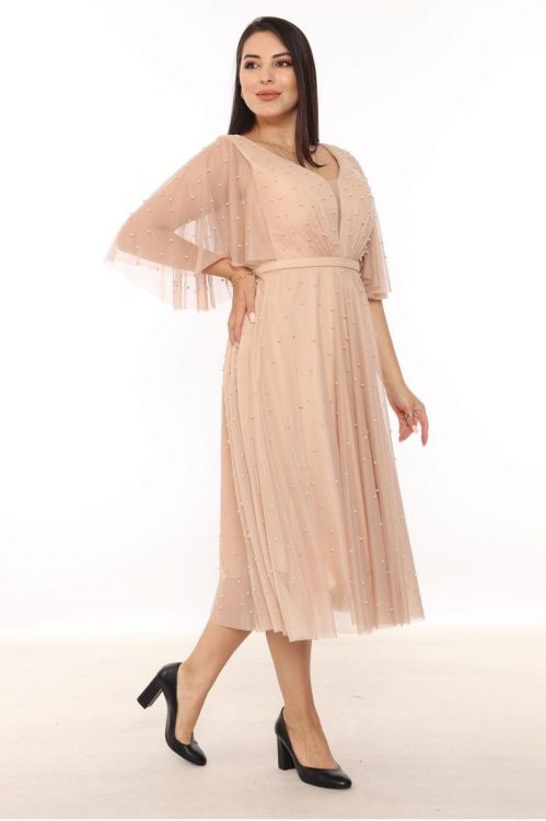 Rochie De Nasa Cu Perle Si Maneca Stil Pelerina Nude Rcdn005