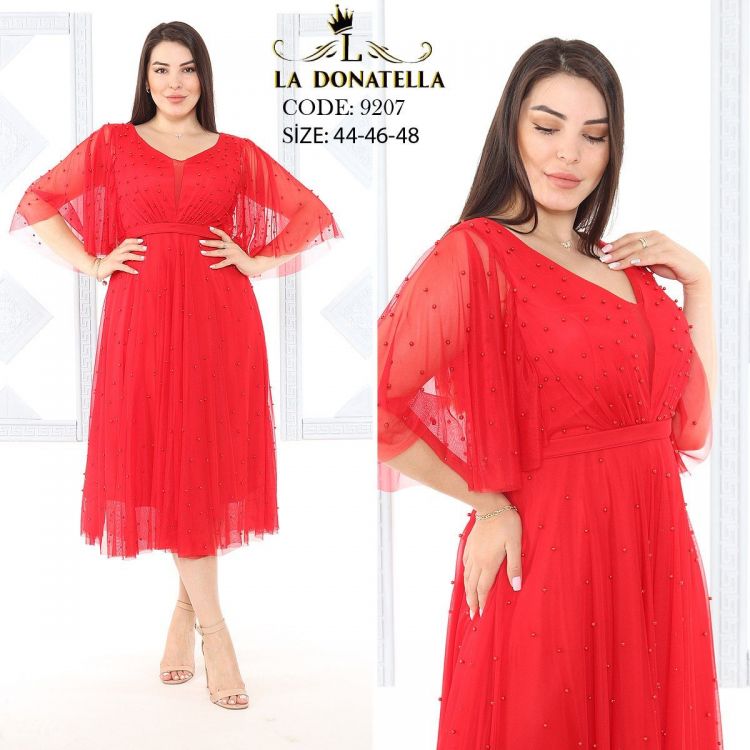Rochie De Nasa Cu Perle Si Maneca Stil Pelerina Rosu Rcdn005